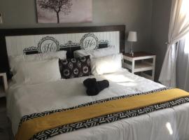 B&B 464 on 22nd Ave, hotell i nærheten av Waverley Plaza i Pretoria