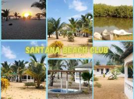 Sanyang에 위치한 호텔 Santana Beachclub