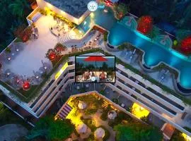 Pacific Club Resort、カロンビーチのロマンチックホテル