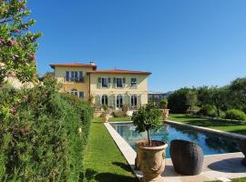 Villa ELEA Suites de luxe: Nice'de bir daire
