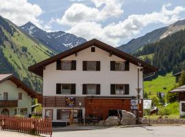 Berghotel TheLounge, hotel v destinaci Berwang