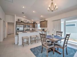 Pet-Friendly Home with Lanai and Resort Amenities!, βίλα σε Wildwood