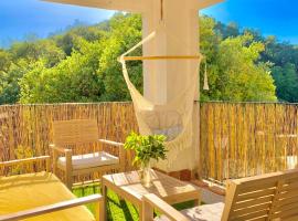 Casa Rural Una Ventana a la Sierra: Aracena'da bir otel