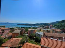 Appartamento Case Rosse, holiday rental in Le Grazie