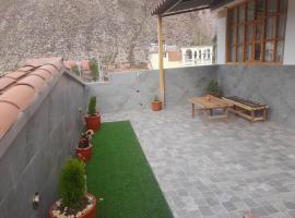 Mini apartamento valle sagrado yucay, дешевий готель у Куско