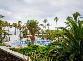 White Studio - La Caleta