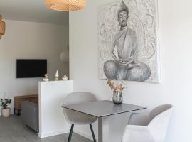 Buddha Apartment, hotel near museum of military engineering, Koblenz