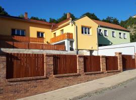 Domek u Dyje, villa in Znojmo