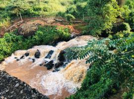Villa Rock Stop Falls Gigiri, homestay in Nairobi