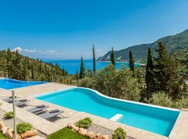 Mylos Mountain Villas- Villa Giorgio: Agios Nikitas şehrinde bir otel