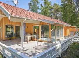 Holiday home Nexø XLI, būstas prie paplūdimio mieste Vester Sømarken