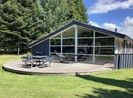 8 person holiday home in Blokhus-By Traum