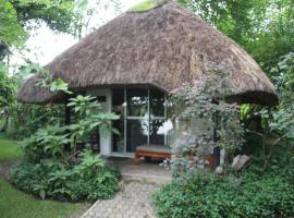 Caprivi River Lodge, hotel cerca de Boat launch site, Katima Mulilo