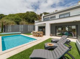 Venda Nova - Holiday Villa with private pool by SCH, casa o chalet en São Martinho do Porto