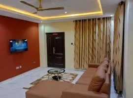 Spacious & Outstanding 3-Bed Furnished Apartment