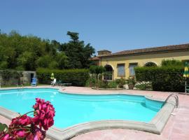 Villa Senni, self-catering accommodation in Scarperia