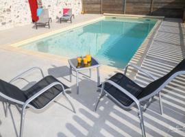 Domaine de La Courillère, hotel v destinaci Le Boupère
