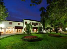 Hotel Villa Patriarca, hotell i Mirano