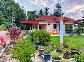 UMARI HOMESTAY KOTA BHARU, viešbutis mieste Kota Baru
