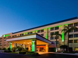 Holiday Inn Port St. Lucie, an IHG Hotel: Port Saint Lucie şehrinde bir otel