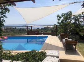 Etno Villa with a pool - Matušanovi Dvori Rab, hotel in Rab