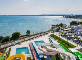 Voya Beach Resort - Ultra All Inclusive, hotel near Action AquaPark, Sveti Vlas