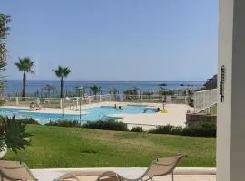 Brisas Del Mar-First Line Beach, Luxury Apartment, perfect for couples