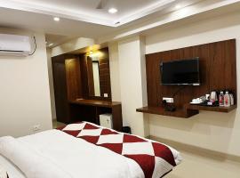 Hotel MK Grand, hotel en Varanasi