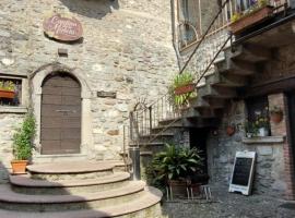 La Casa nel Borgo, lejlighed i San Felice del Benaco