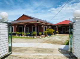 ALOR SENARI HOMESTAY PRIVATE POOL, hotel in Pantai Cenang