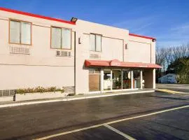 Hotel Petersburg VA I-95 & E Washington St