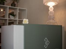 Dimora Donna Dora - Albergo Diffuso, pet-friendly hotel in San Martino in Pensilis