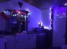 Croft B&B Accommodation With Hot Tub, holiday home in Gamrie