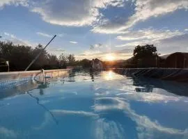 Pensiunea Valea Șușiței, Ciubar, Sauna, ATV, Safarii Jepp Offroad Ghid Turistic, Climbing, Rafting, Paragliding