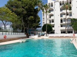 New & Beautiful Loft in Puerto Banus โรงแรมใกล้ Puerto Banus Marina ในมาร์เบยา