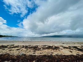 A Shore Stay, hotel with parking in Gourock