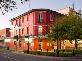 Romano's Hotel & Suites Wagga Wagga, hotell i Wagga Wagga