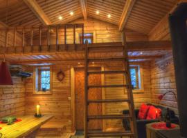 Cottage On Wild River In Lapland/Sweden, hotel v destinaci Karlsten