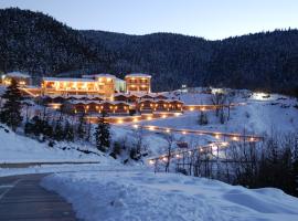 Ipsivaton Mountain Resort , ξενοδοχείο στη Μούχα