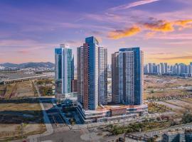 Urbanstay Songdo Moonlight Park, hotel near NC Cube Canal Walk, Incheon