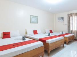 RedDoorz @ Goldland Spring Resort Urdaneta City: Urdaneta şehrinde bir otel