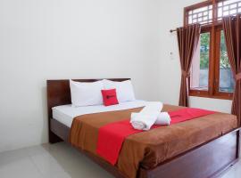 Reddoorz at Bale Eja Syariah Senggigi, hotel near Bangsal Ferry Terminal, Montongbuwoh