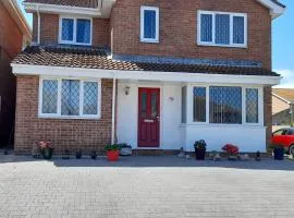 Private Guest Suite close to Brighton and Newhaven Ferry Port