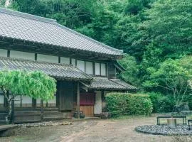 Kominakayado LOOF Seinoie