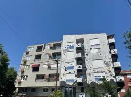 Ruzveltova 44