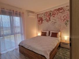 Blooming Apartment, Baile Felix, serviced apartment in Baile Felix