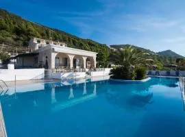 Sunset Premium Studio 2