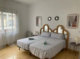 Spacious vintage 18