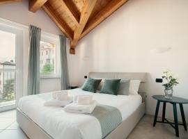 Residence Antico Torchio, апарт-отель в городе Дервио