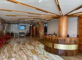 Murex Plaza Hotel & Suites